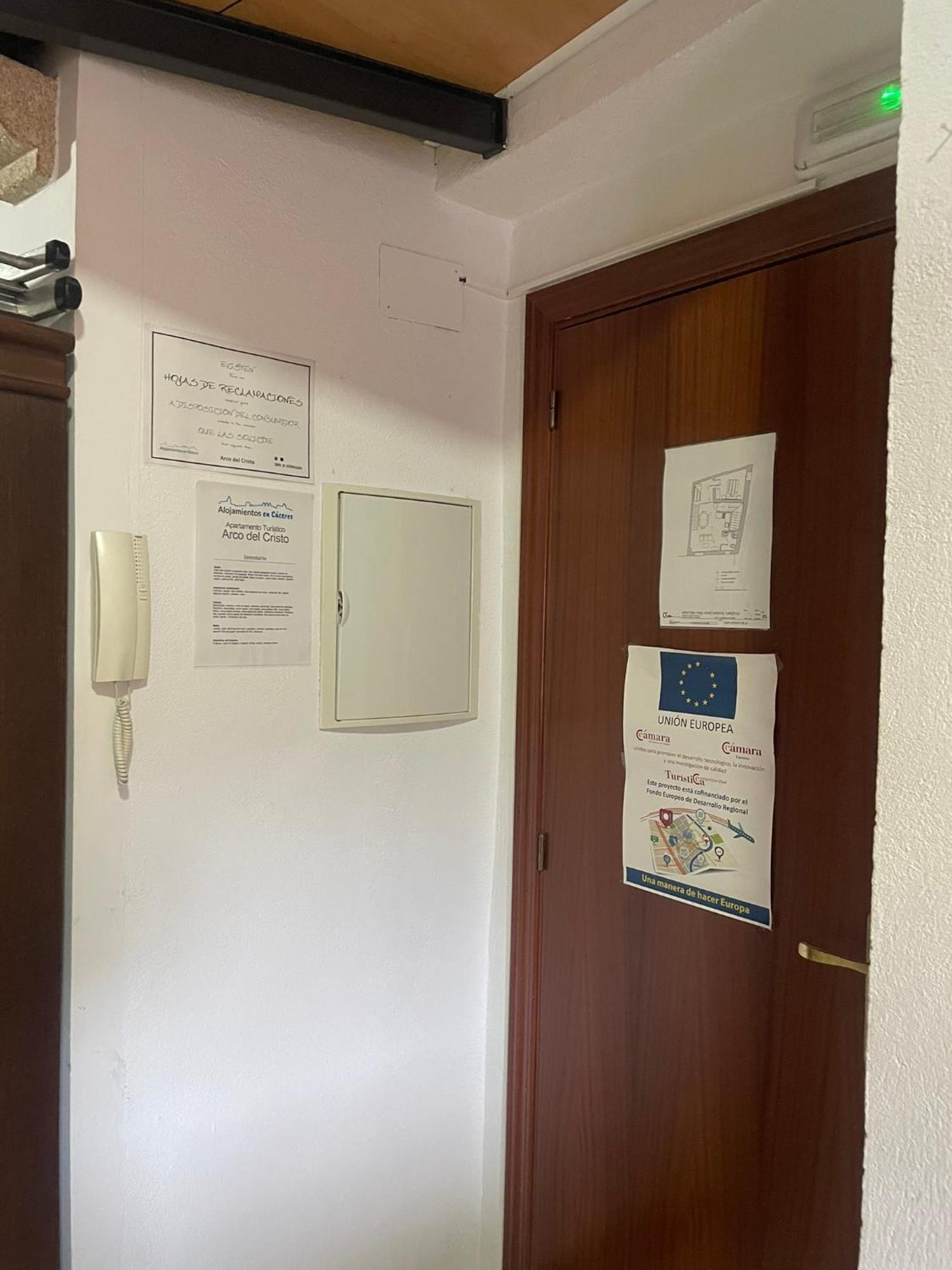Apartamento Arco Del Cristo Caceres Exterior photo